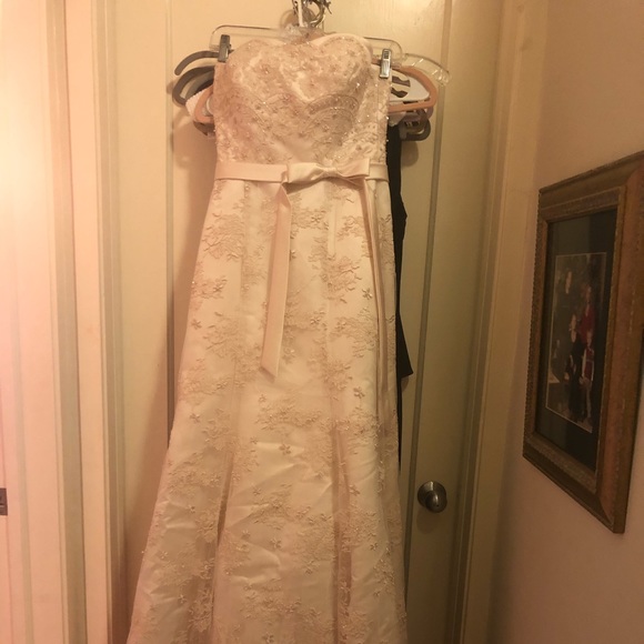 Wedding DressPrivate Label by G